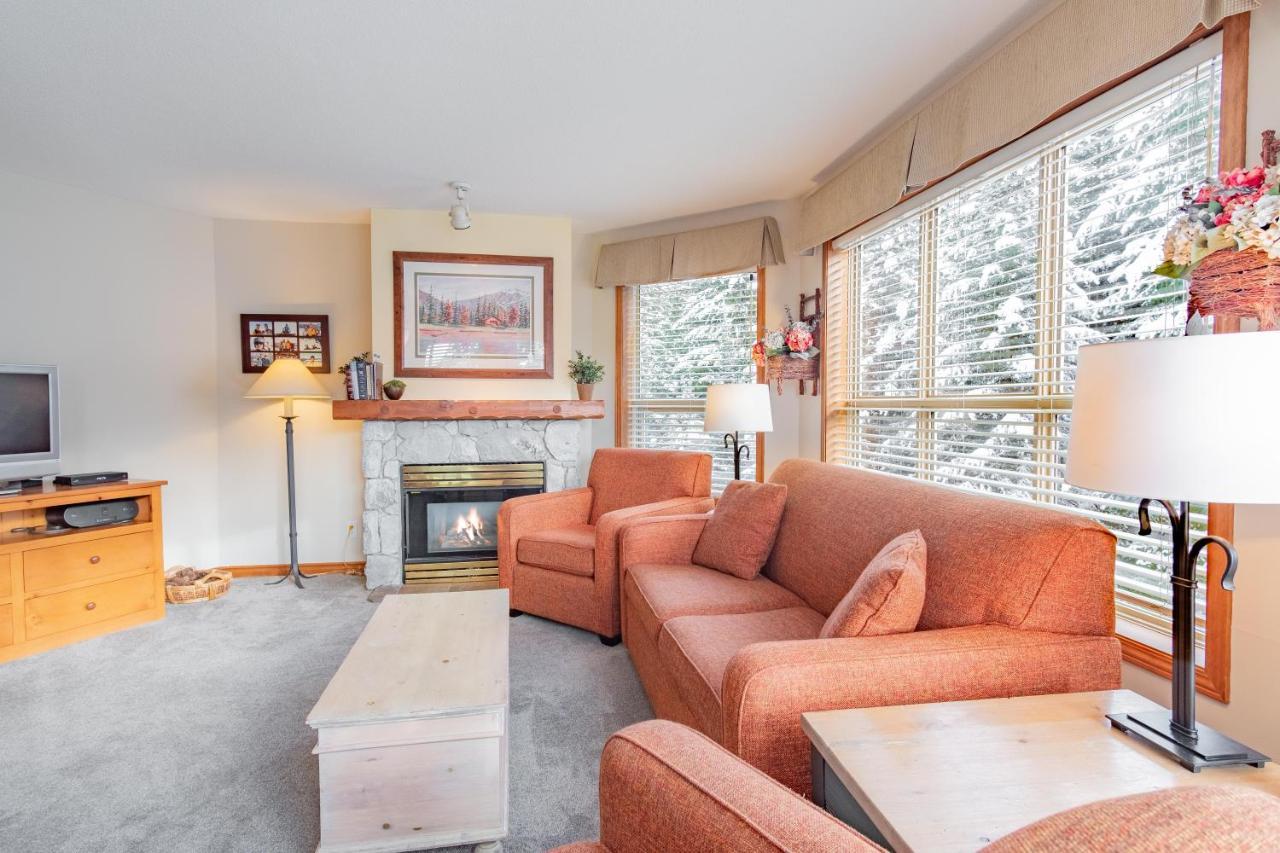 The Best Ski In Ski Out Two Bedroom Condo At Aspens Whistler Luaran gambar