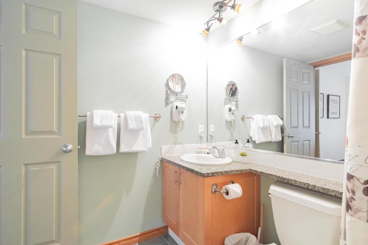 The Best Ski In Ski Out Two Bedroom Condo At Aspens Whistler Luaran gambar