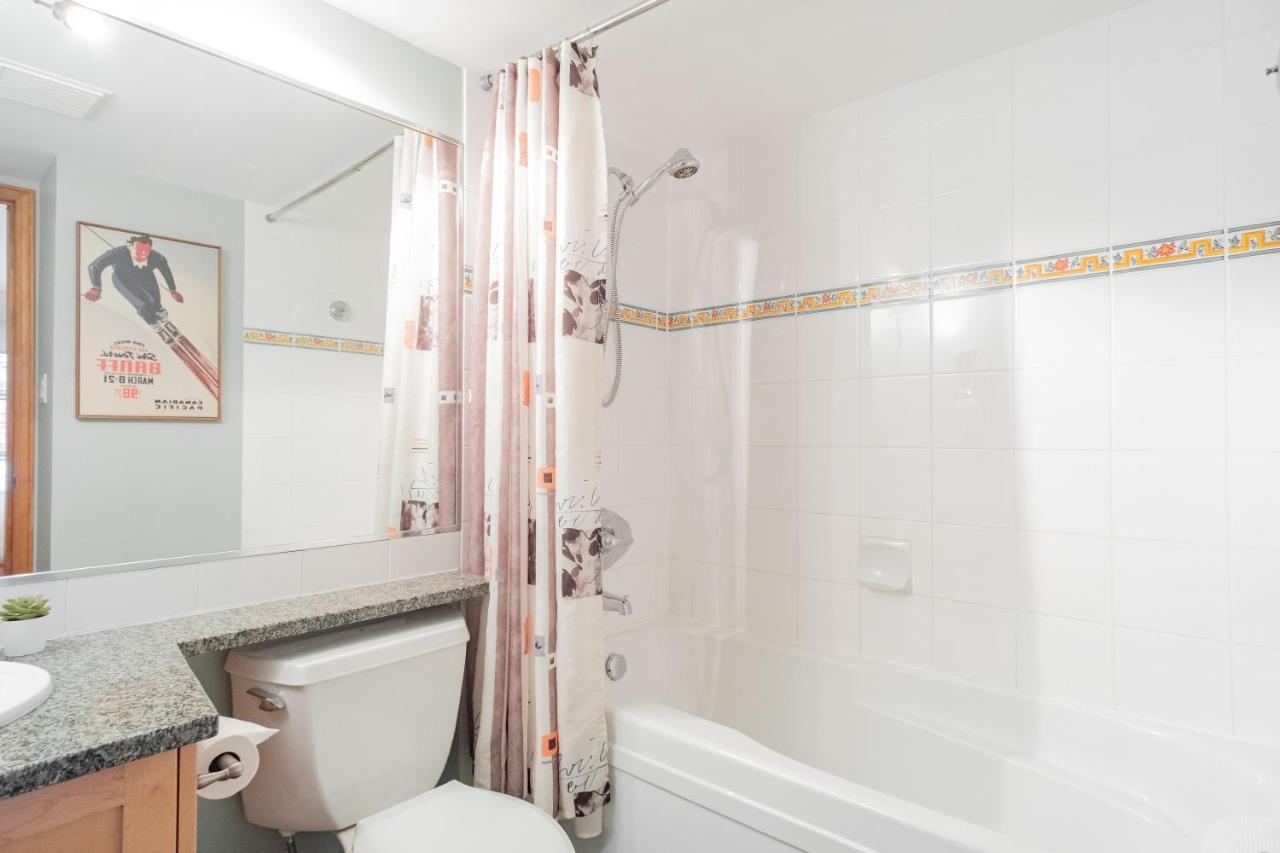 The Best Ski In Ski Out Two Bedroom Condo At Aspens Whistler Luaran gambar